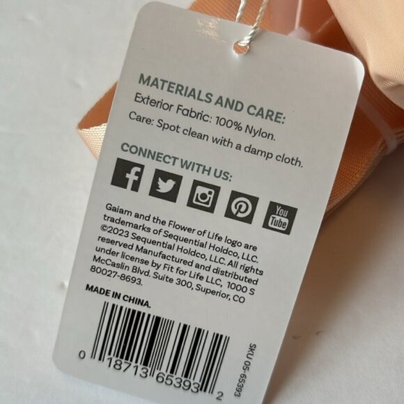 NEW GAIAM Ballet Pink Waist Pack Zipper Top - Picture 5 of 6